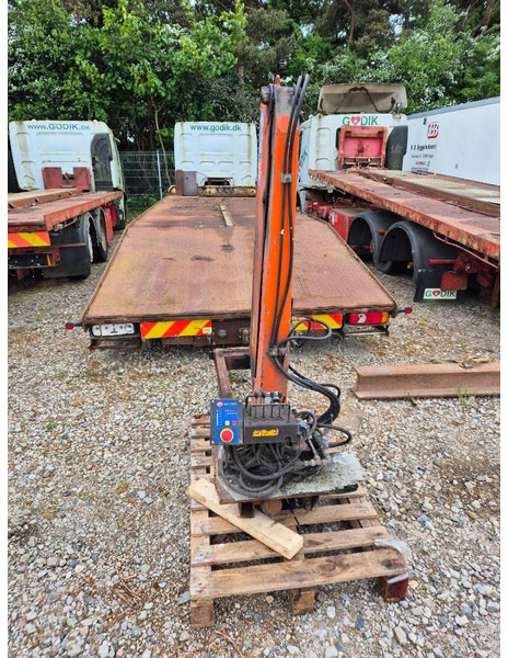 HMF 252-T2 with 2 hydraulic extensions - Truck mounted crane: picture 2 HMF 252-T2 with 2 hydraulic extensions - Truck mounted crane: picture 2