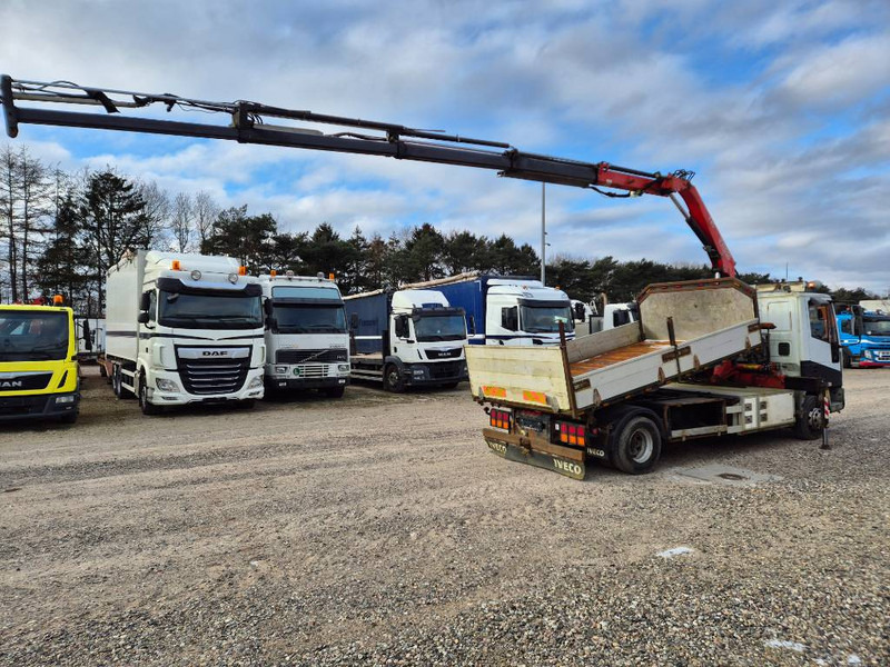 Iveco Eurocargo 120 EL 210hp / Fassi 80A Year 2012 //Tip - Crane truck: picture 5 Iveco Eurocargo 120 EL 210hp / Fassi 80A Year 2012 //Tip - Crane truck: picture 5