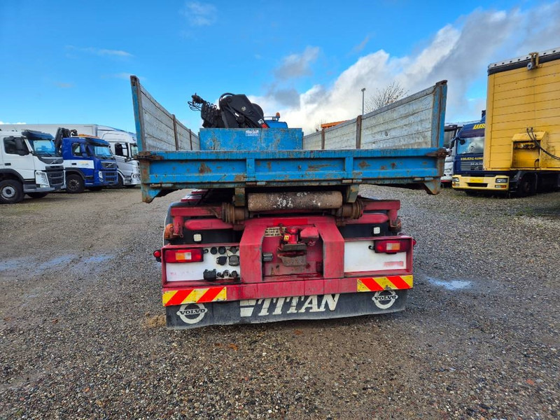 Crane truck Volvo FM 500 8x4/4 // HIAB 244 EP-5 HIPRO // 3 way tip: picture 12 Crane truck Volvo FM 500 8x4/4 // HIAB 244 EP-5 HIPRO // 3 way tip: picture 12