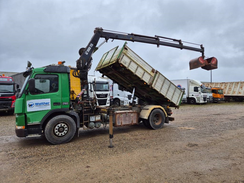 Volvo FM 7 250 // 4x2 // HIAB 115-3 Radio// Tipper - Crane truck: picture 2 Volvo FM 7 250 // 4x2 // HIAB 115-3 Radio// Tipper - Crane truck: picture 2