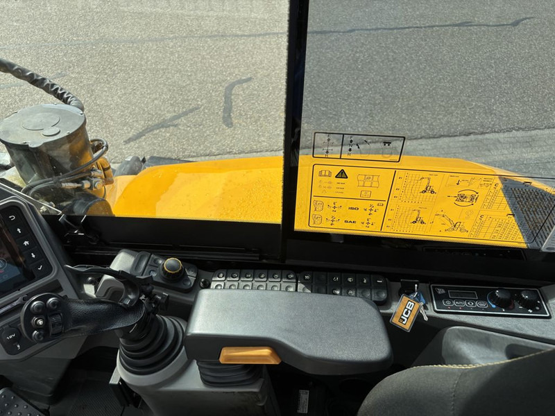 Wheel excavator JCB Hydradig 110W: picture 8