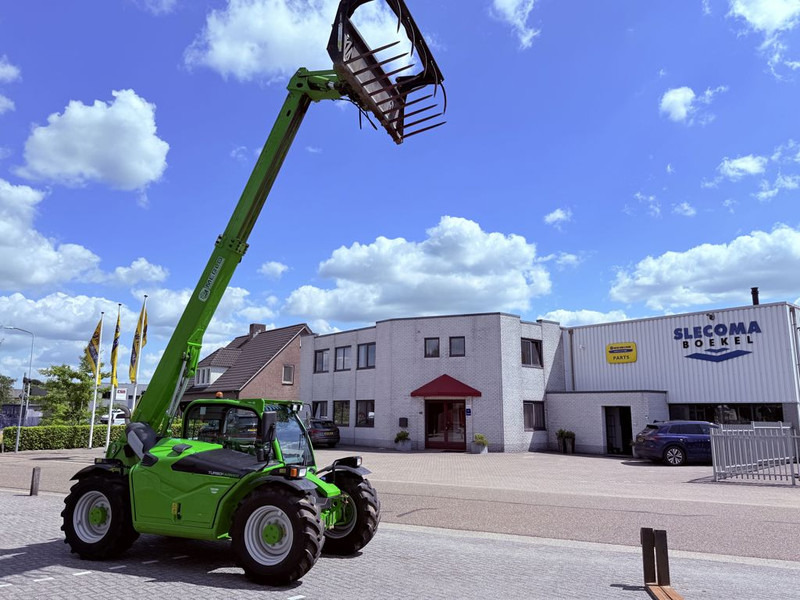 Merlo TF33.7 115G Telehandler - Telescopic handler: picture 3 Merlo TF33.7 115G Telehandler - Telescopic handler: picture 3