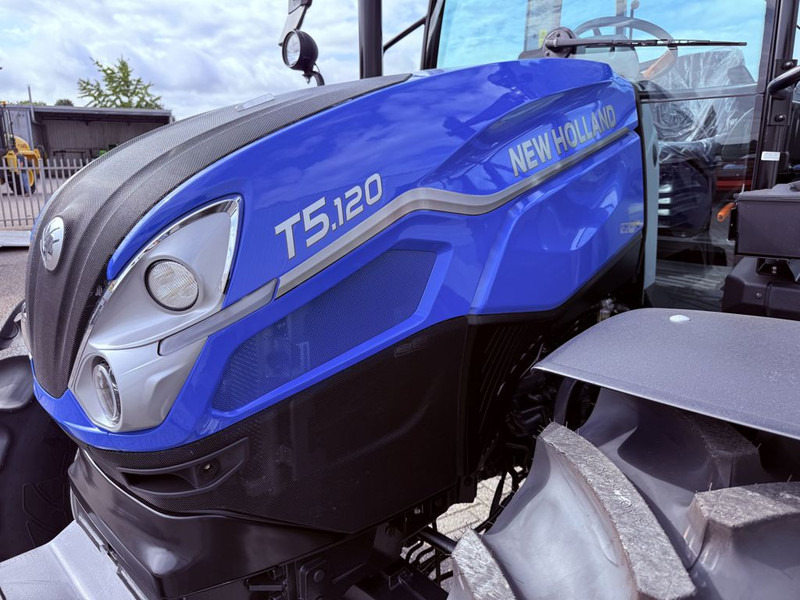 New Holland T5.120 Dual Command HILO - Farm tractor: picture 5 New Holland T5.120 Dual Command HILO - Farm tractor: picture 5