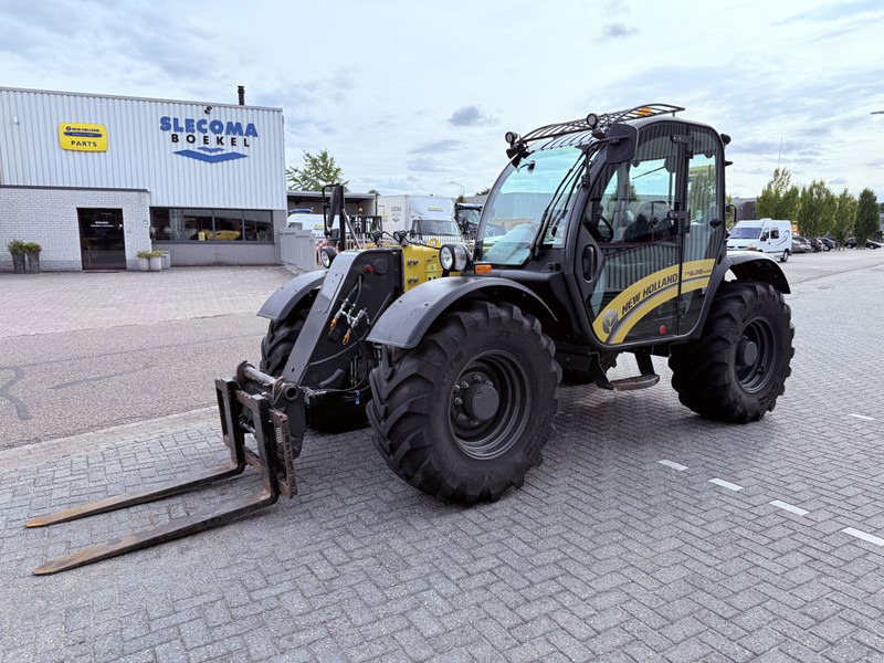 New Holland TH6.36 PLUS - Telescopic handler: picture 1 New Holland TH6.36 PLUS - Telescopic handler: picture 1
