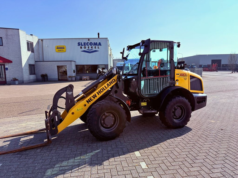 New Holland W50C Tool Carrier - Wheel loader: picture 2 New Holland W50C Tool Carrier - Wheel loader: picture 2