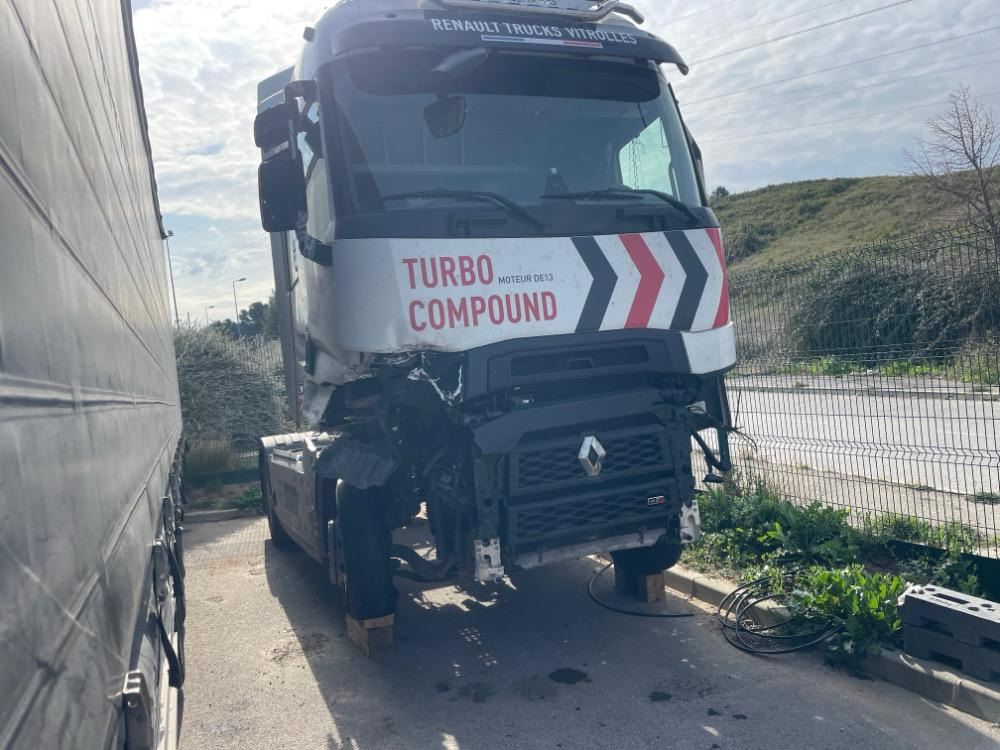 RENAULT T 480 - Tractor unit: picture 1 RENAULT T 480 - Tractor unit: picture 1