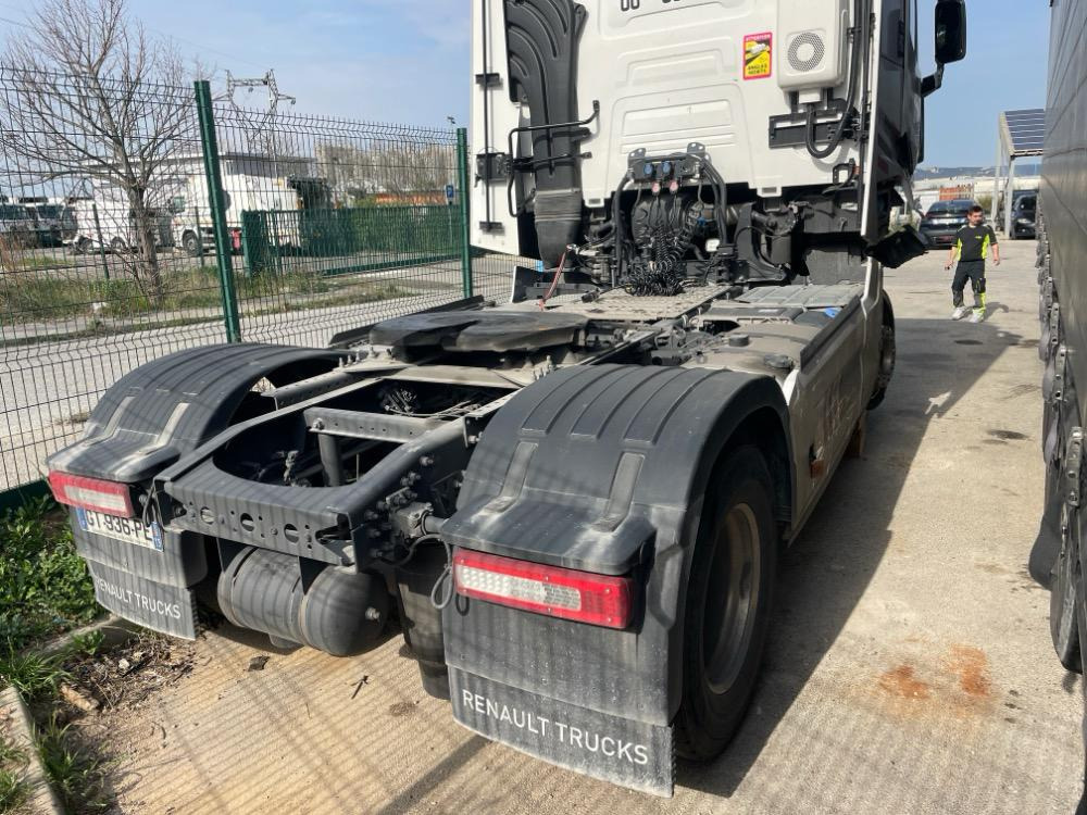 RENAULT T 480 - Tractor unit: picture 3 RENAULT T 480 - Tractor unit: picture 3