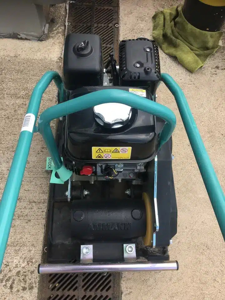 AMMANN APF12/40 - Vibratory plate: picture 4 AMMANN APF12/40 - Vibratory plate: picture 4