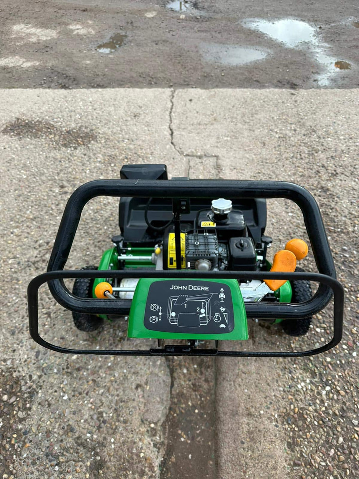John Deere 260SL tees mower - Garden mower: picture 4 John Deere 260SL tees mower - Garden mower: picture 4