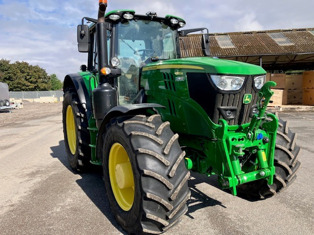 John Deere 6155M - Farm tractor: picture 1 John Deere 6155M - Farm tractor: picture 1