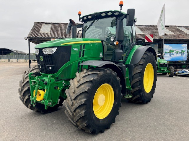 John Deere 6250R - Farm tractor: picture 1 John Deere 6250R - Farm tractor: picture 1