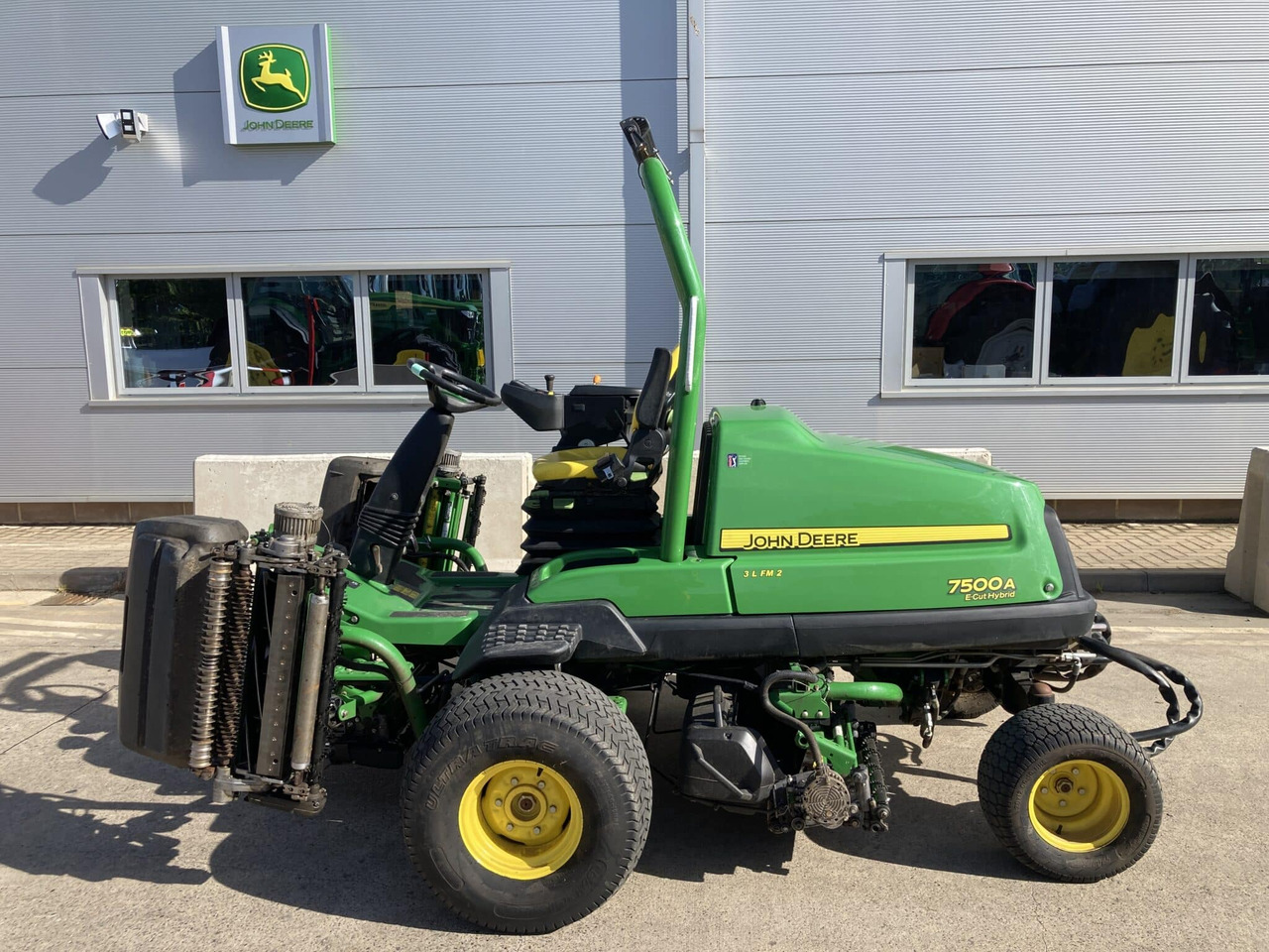 John Deere 7500AE Fairway Mower - Garden mower: picture 2 John Deere 7500AE Fairway Mower - Garden mower: picture 2