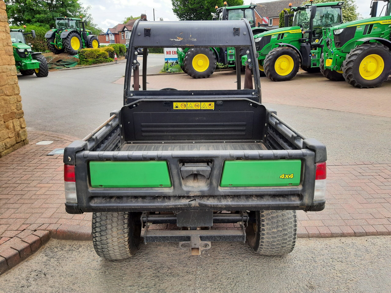John Deere HPX815E Gator - ATV/ Quad: picture 3 John Deere HPX815E Gator - ATV/ Quad: picture 3