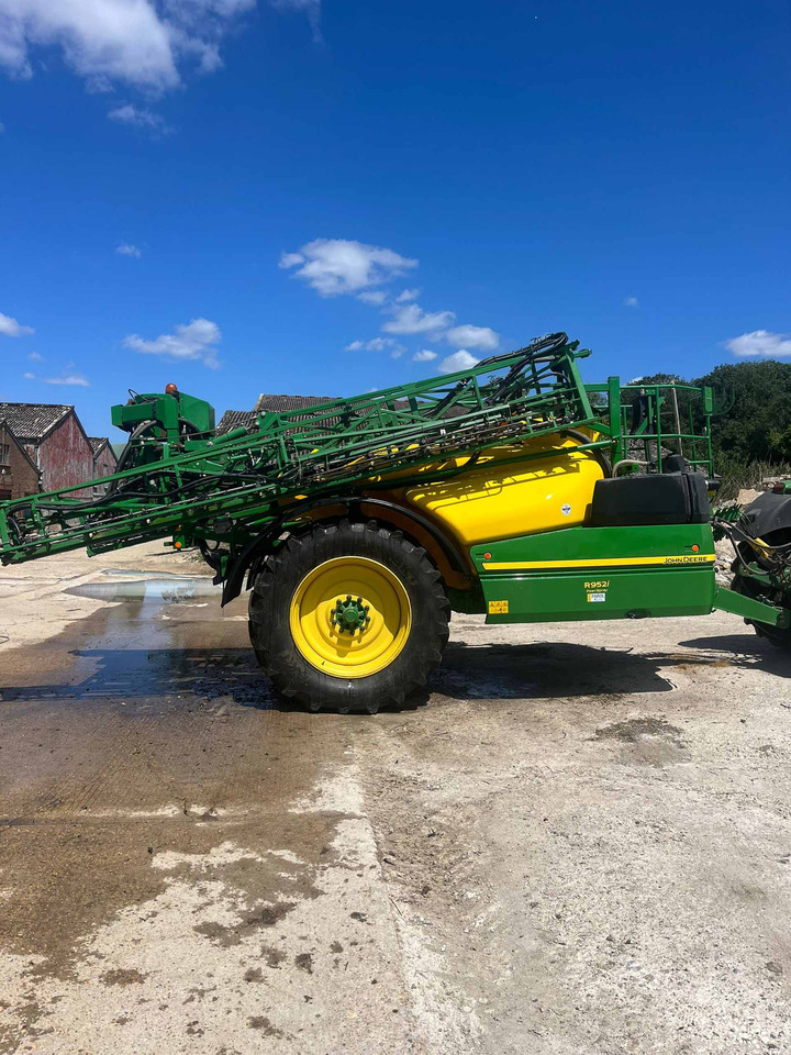 John Deere R952i - Sprayer: picture 5 John Deere R952i - Sprayer: picture 5