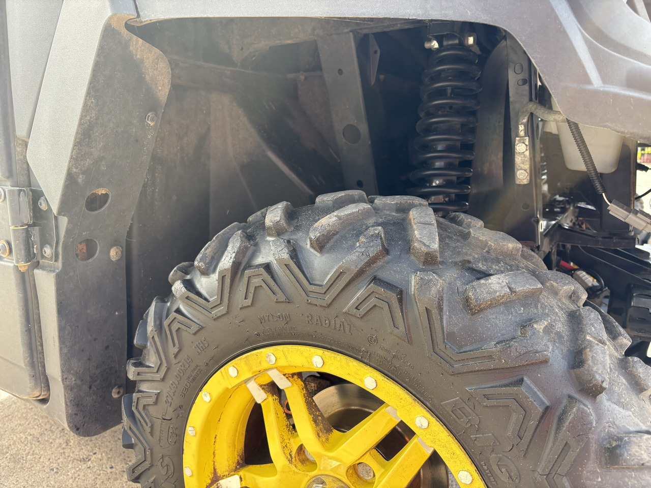 John Deere XUV865M Gator - ATV/ Quad: picture 5 John Deere XUV865M Gator - ATV/ Quad: picture 5