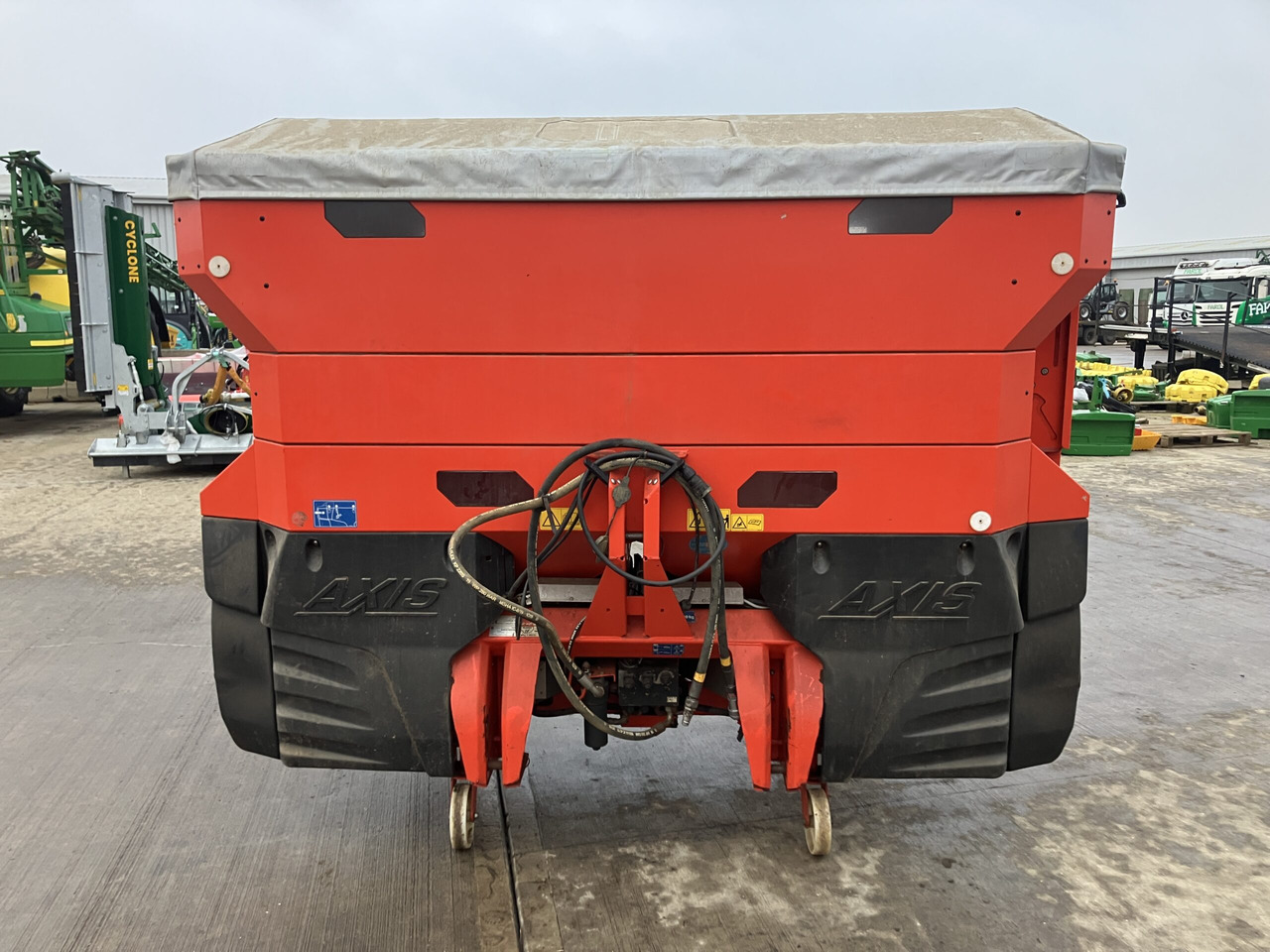 Kuhn Axis 40.2 H-EMC Varispread Pro - Fertilizer spreader: picture 4 Kuhn Axis 40.2 H-EMC Varispread Pro - Fertilizer spreader: picture 4