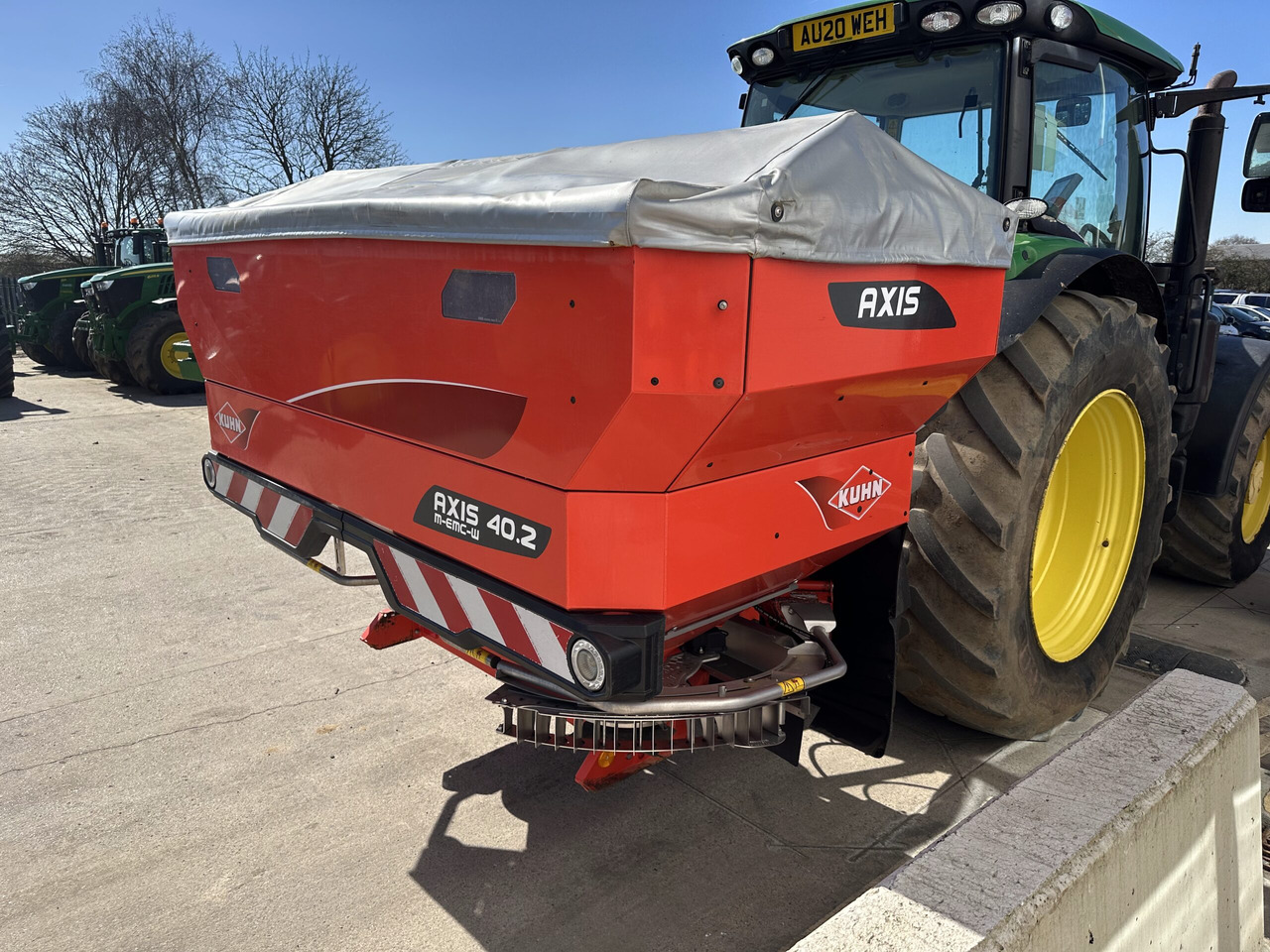 Kuhn Axis 40.2 M-EMC-W - Fertilizer spreader: picture 4 Kuhn Axis 40.2 M-EMC-W - Fertilizer spreader: picture 4