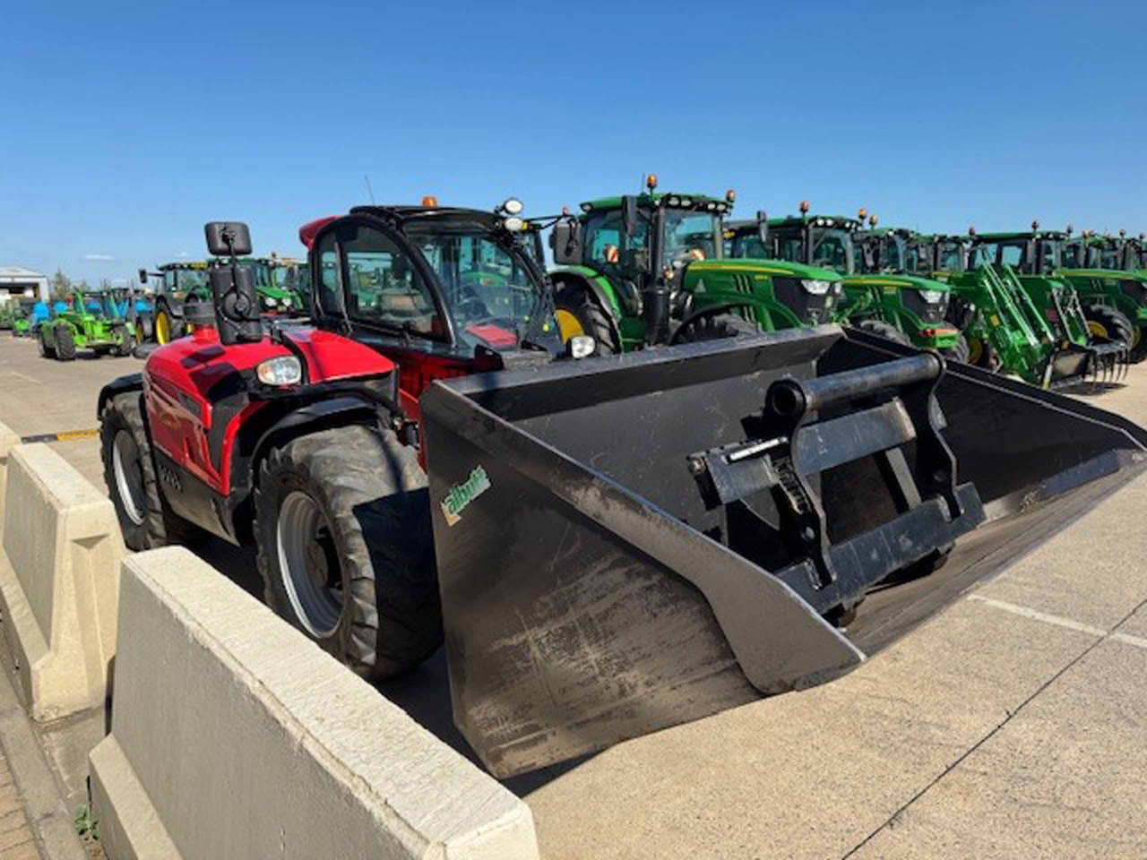 Manitou MLT737-130 - Telescopic handler: picture 2 Manitou MLT737-130 - Telescopic handler: picture 2