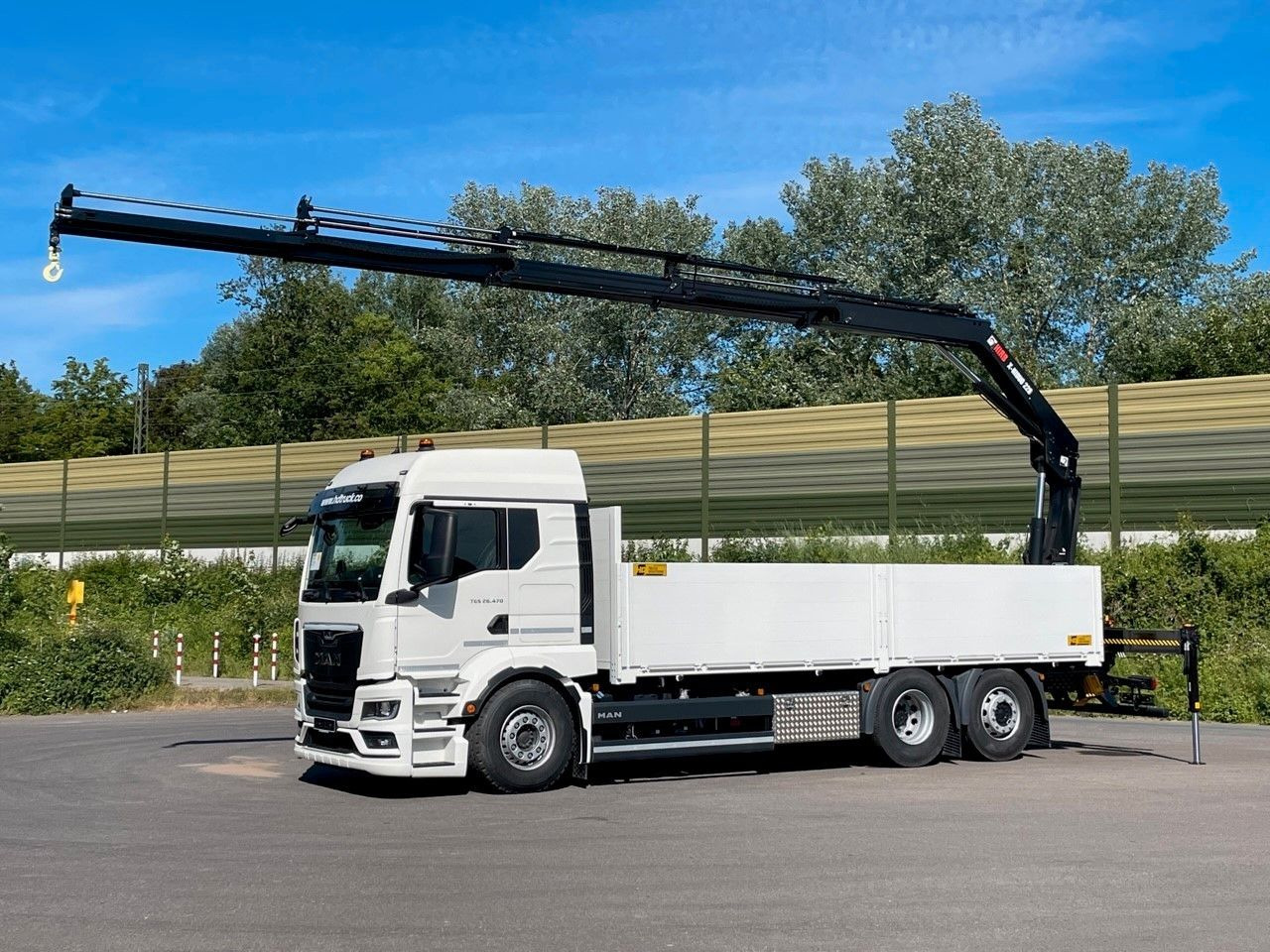 MAN TGS 26.480 6X2 Euro6 Retarder HIAB 228 - 4 - Dropside/ Flatbed truck, Crane truck: picture 2 MAN TGS 26.480 6X2 Euro6 Retarder HIAB 228 - 4 - Dropside/ Flatbed truck, Crane truck: picture 2