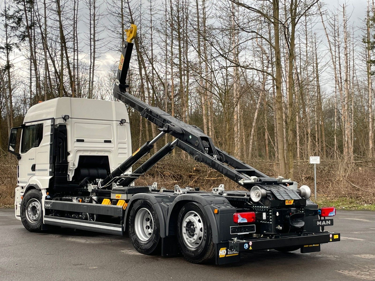 MAN TGS 26.480 6x2 Retarder Hyva 20-60 Abrollkipper - Hook lift truck: picture 4 MAN TGS 26.480 6x2 Retarder Hyva 20-60 Abrollkipper - Hook lift truck: picture 4