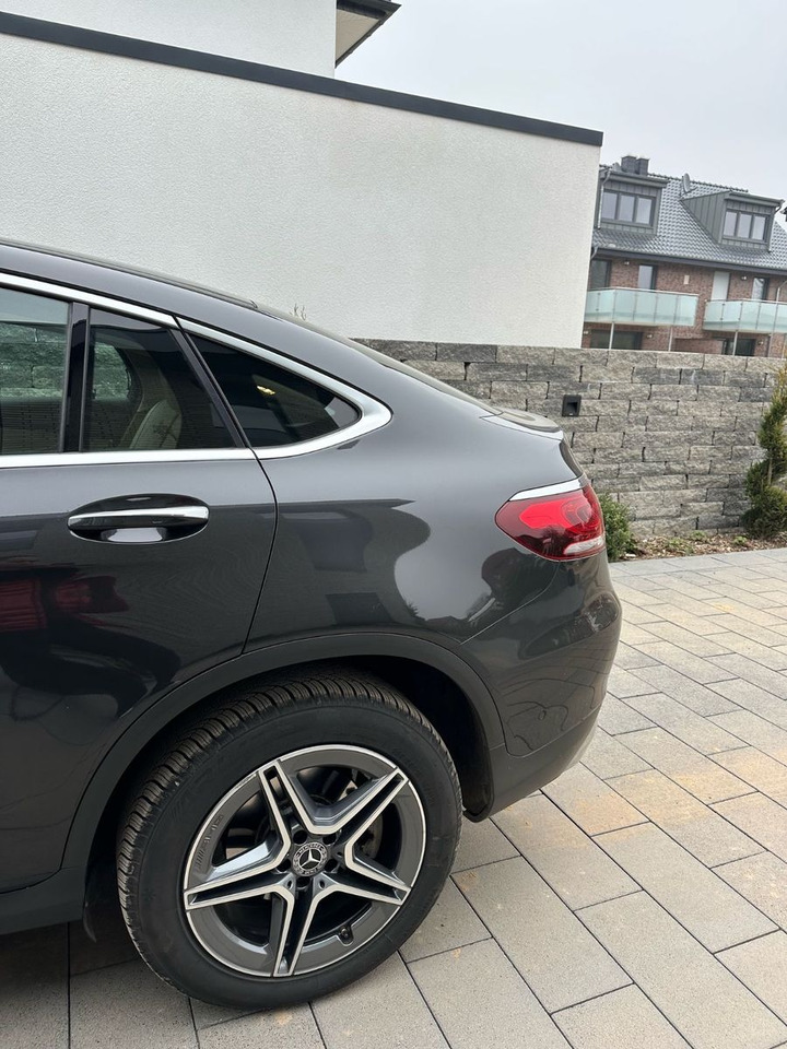 Mercedes-Benz GLC 300 GLC -Klasse Coupe GLC 300 e 4Matic - SUV: picture 4 Mercedes-Benz GLC 300 GLC -Klasse Coupe GLC 300 e 4Matic - SUV: picture 4