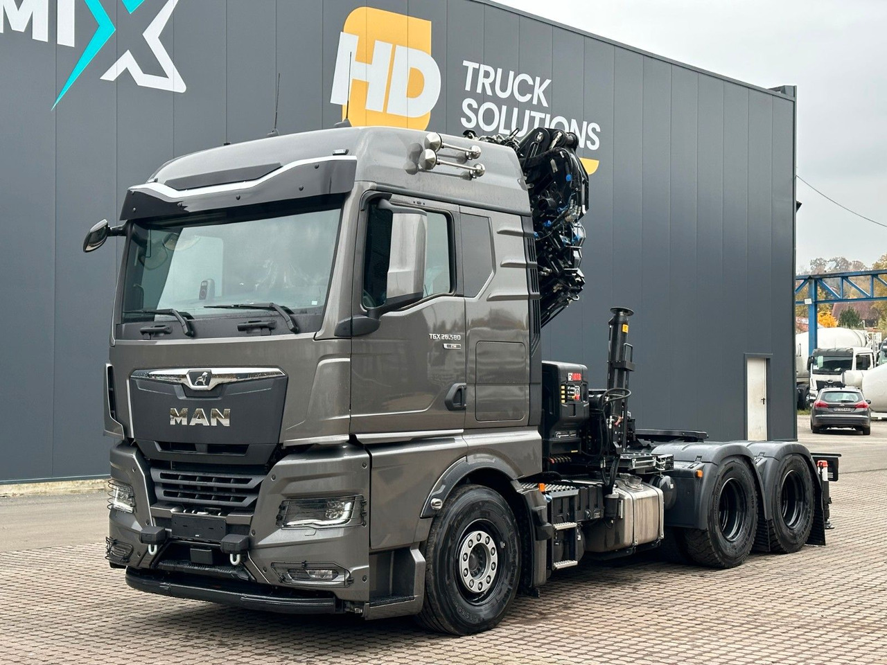 MAN TGX 26.580 6x4 Kran Hiab 302-6 + Jib-4 - Tractor unit: picture 2 MAN TGX 26.580 6x4 Kran Hiab 302-6 + Jib-4 - Tractor unit: picture 2