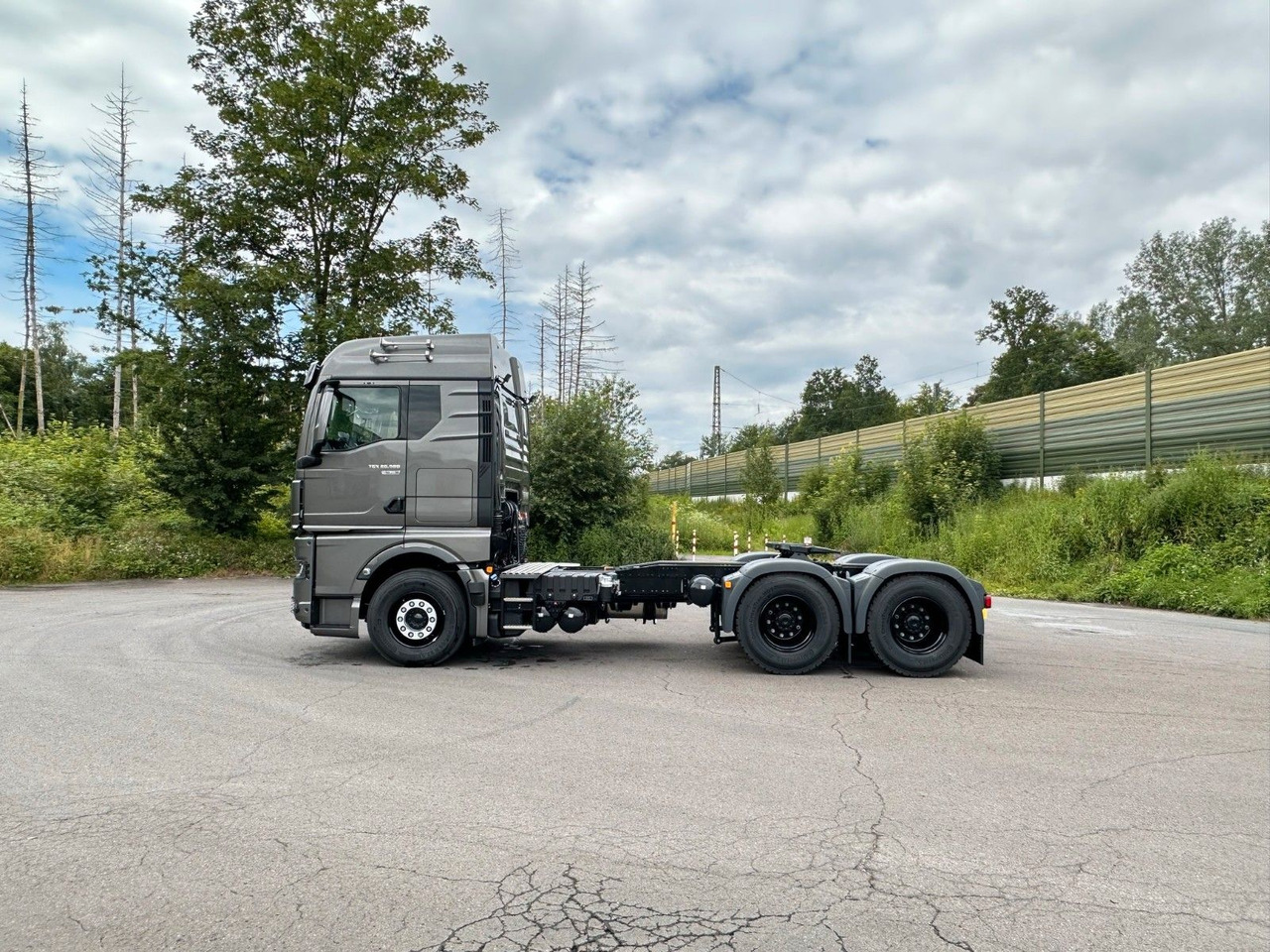 MAN TGX 26.580 6x4 Retarder - Tractor unit: picture 2 MAN TGX 26.580 6x4 Retarder - Tractor unit: picture 2