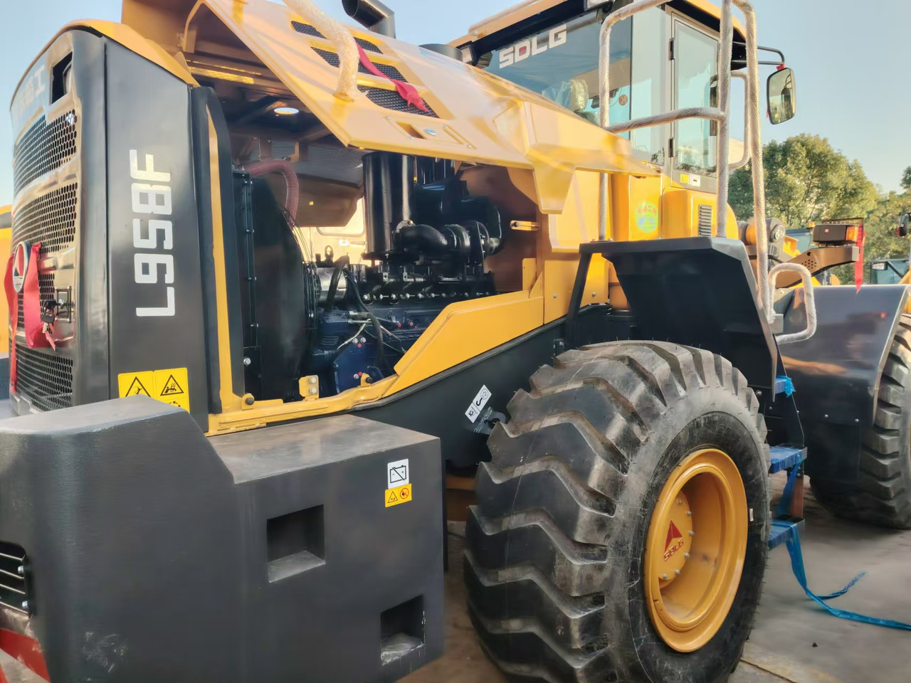 CATERPILLAR LG958F - Wheel loader: picture 4 CATERPILLAR LG958F - Wheel loader: picture 4