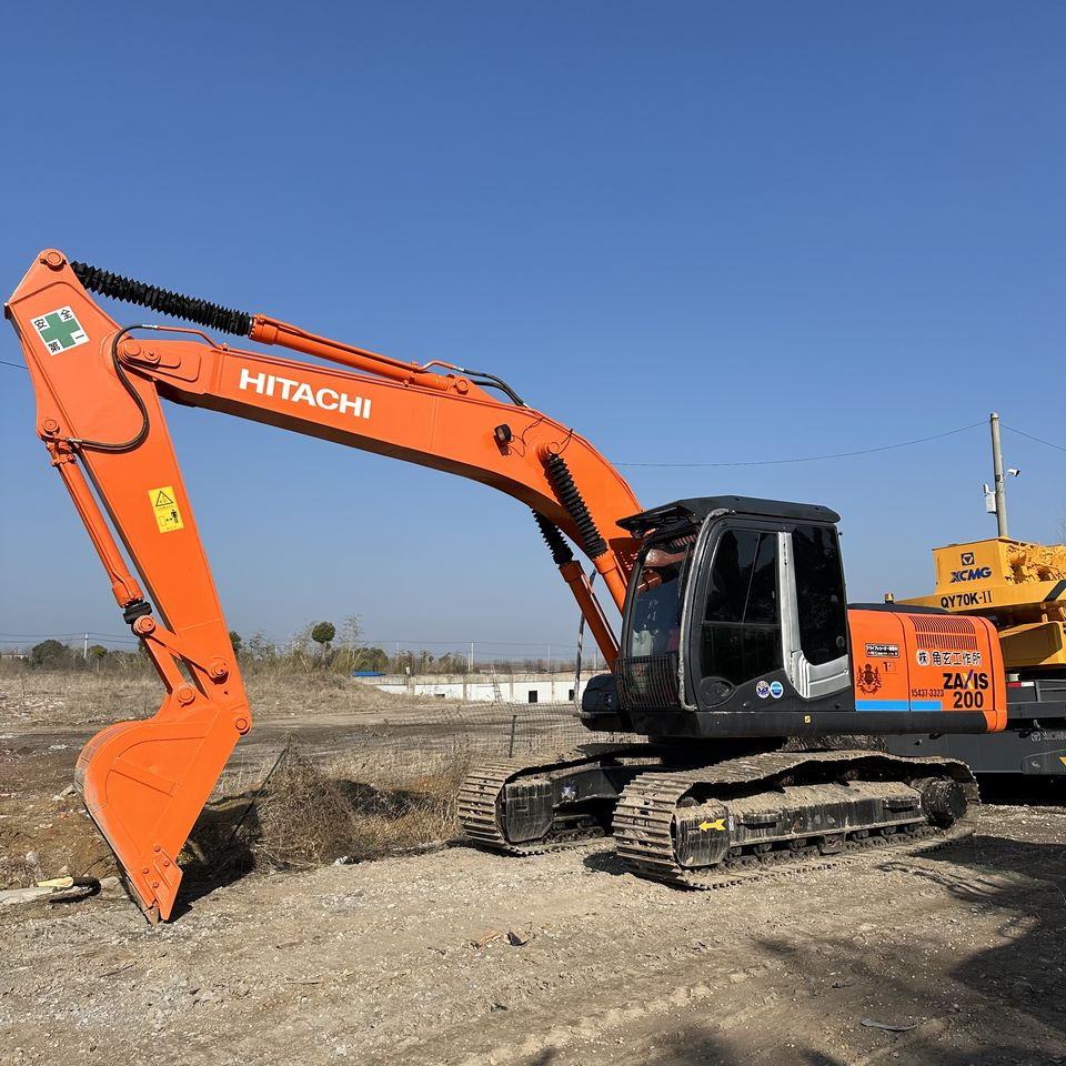 HITACHI ZX200-3 - Crawler excavator: picture 3 HITACHI ZX200-3 - Crawler excavator: picture 3