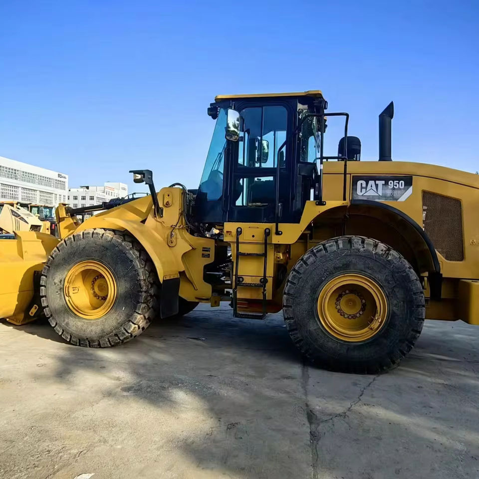 Original CAT Used CAT 950GC Wheel Loader Caterpillar 950GC CAT Loader Low Service Time - Wheel loader: picture 1 Original CAT Used CAT 950GC Wheel Loader Caterpillar 950GC CAT Loader Low Service Time - Wheel loader: picture 1