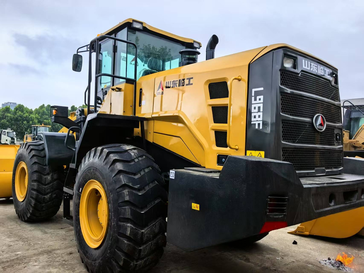 SDLG LG968F - Wheel loader: picture 4 SDLG LG968F - Wheel loader: picture 4