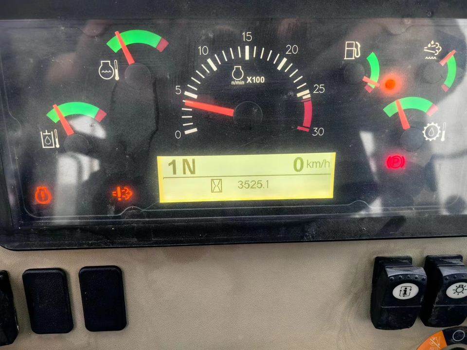 Second Hand Caterpillar CAT 950GC Wheel Loader Used CAT 950GC Wheel Loaders 950GC in Low Price for Hot Sale - Wheel loader: picture 4 Second Hand Caterpillar CAT 950GC Wheel Loader Used CAT 950GC Wheel Loaders 950GC in Low Price for Hot Sale - Wheel loader: picture 4