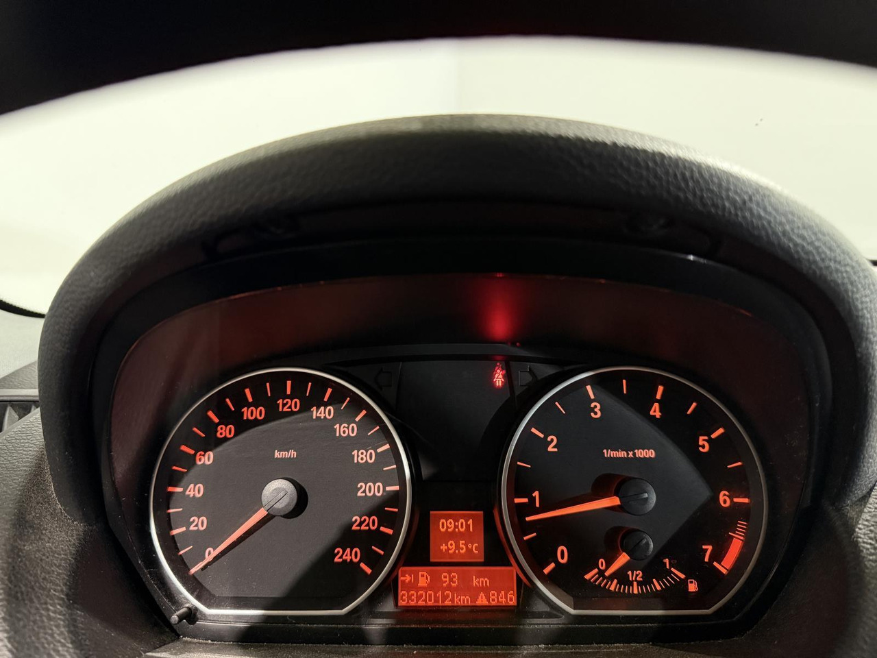 BMW | 1-serie | 116i Introduction | 2007 | 332.014 km | 57XXLG | Logisch - Hatchback: picture 5 BMW | 1-serie | 116i Introduction | 2007 | 332.014 km | 57XXLG | Logisch - Hatchback: picture 5