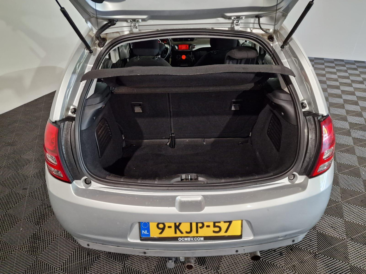 Citroen C3 1.6 Vti 2012 193.593 km 9-KJP-57 - Hatchback: picture 3 Citroen C3 1.6 Vti 2012 193.593 km 9-KJP-57 - Hatchback: picture 3