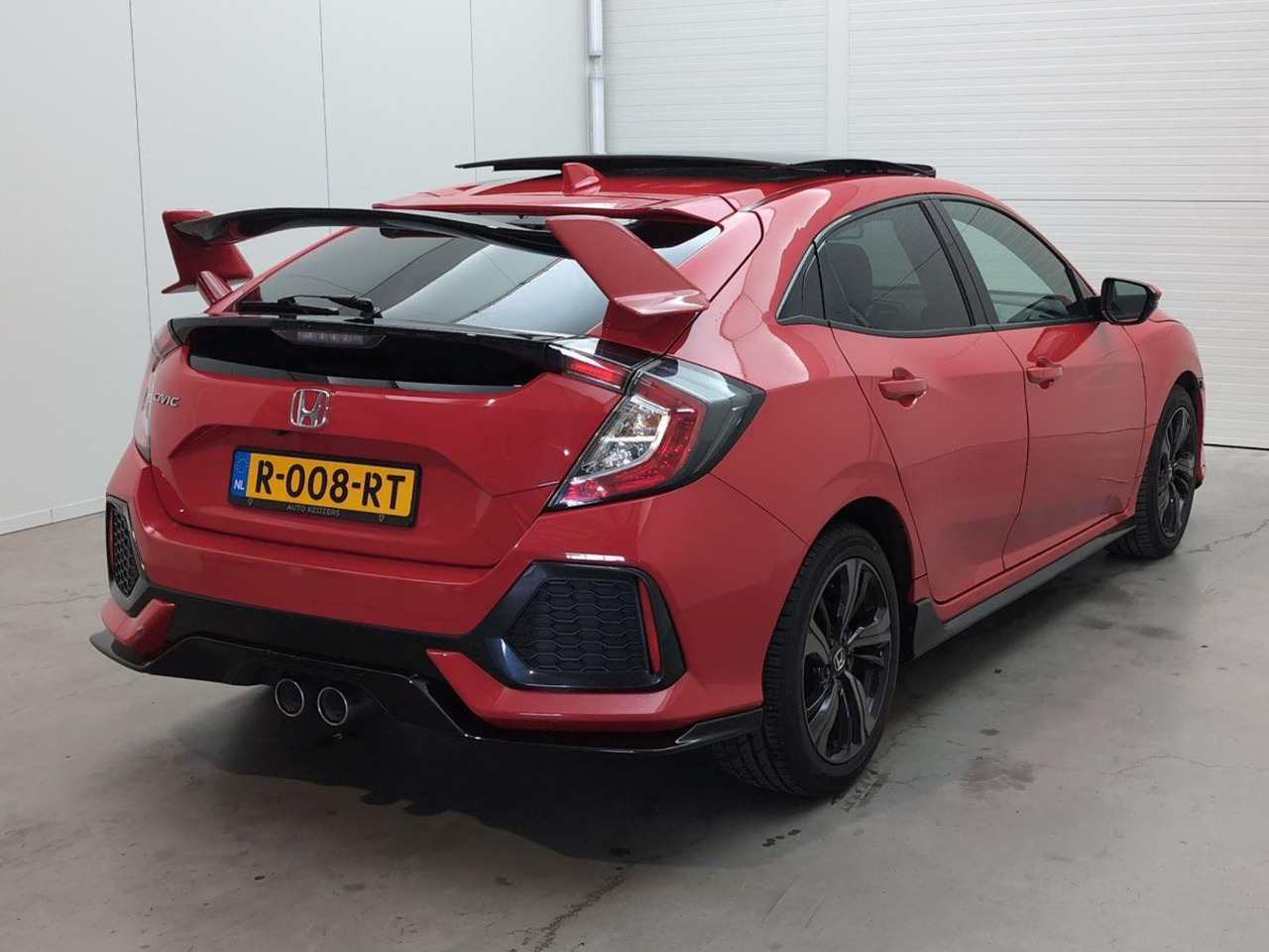Honda Civic 1.5 i - VTEC Prestige | 2018 | 141.226 km | Automaat | R008RT | NAP: Geen oordeel - Hatchback: picture 4 Honda Civic 1.5 i - VTEC Prestige | 2018 | 141.226 km | Automaat | R008RT | NAP: Geen oordeel - Hatchback: picture 4