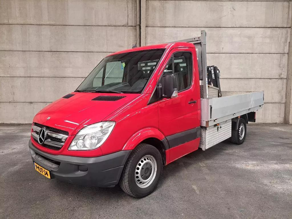 Mercedes-Benz Sprinter 313 2.2 CDI AUT Open laadbak met Hiab 008T kraan 9-VJT-34 213.086 km - Open body delivery van: picture 1 Mercedes-Benz Sprinter 313 2.2 CDI AUT Open laadbak met Hiab 008T kraan 9-VJT-34 213.086 km - Open body delivery van: picture 1