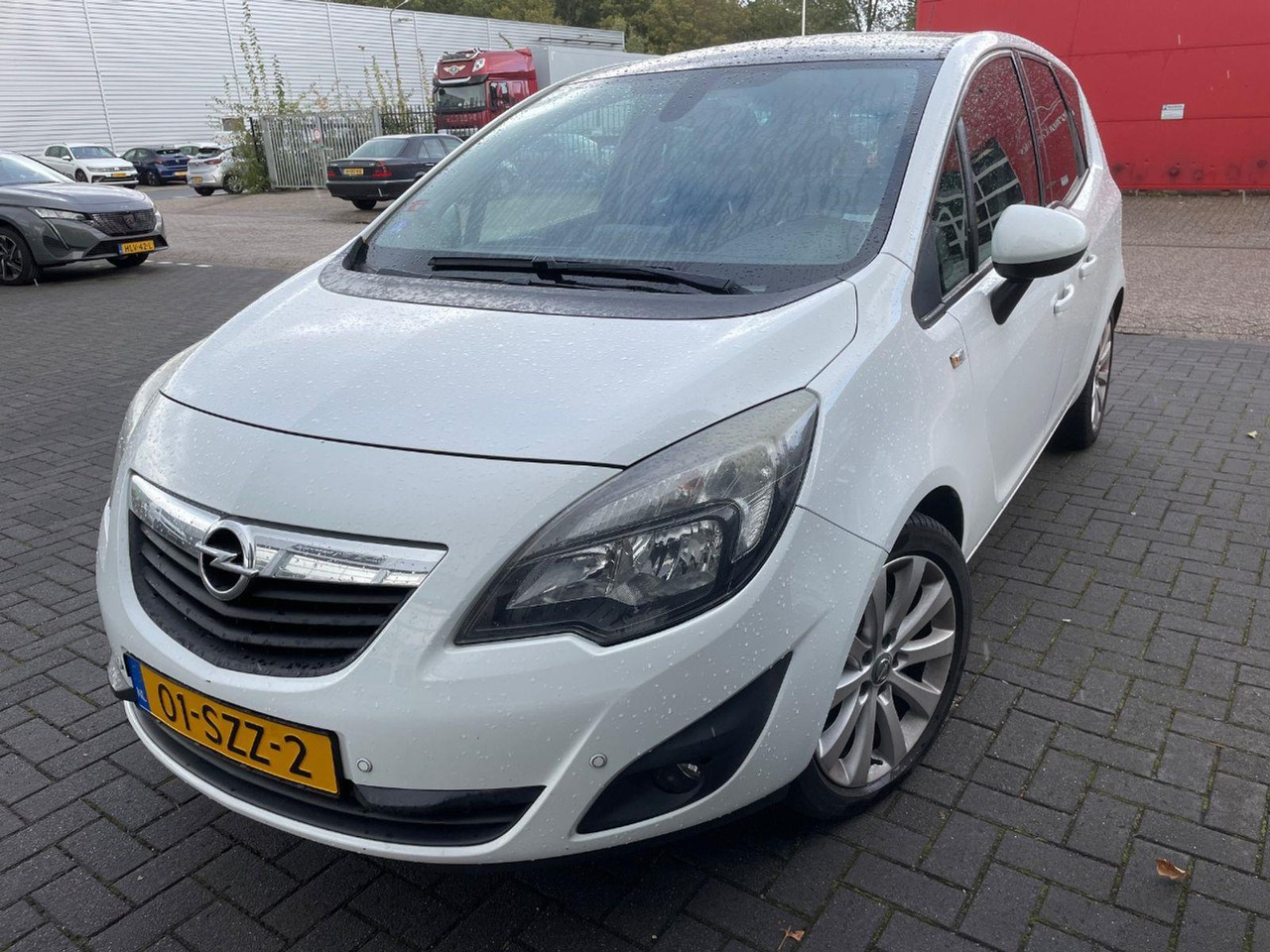 Opel Meriva 1.4 Turbo Cosmo | 2011 | 254.022 km | 01SZZ2 | NAP: Logisch - Car: picture 1 Opel Meriva 1.4 Turbo Cosmo | 2011 | 254.022 km | 01SZZ2 | NAP: Logisch - Car: picture 1