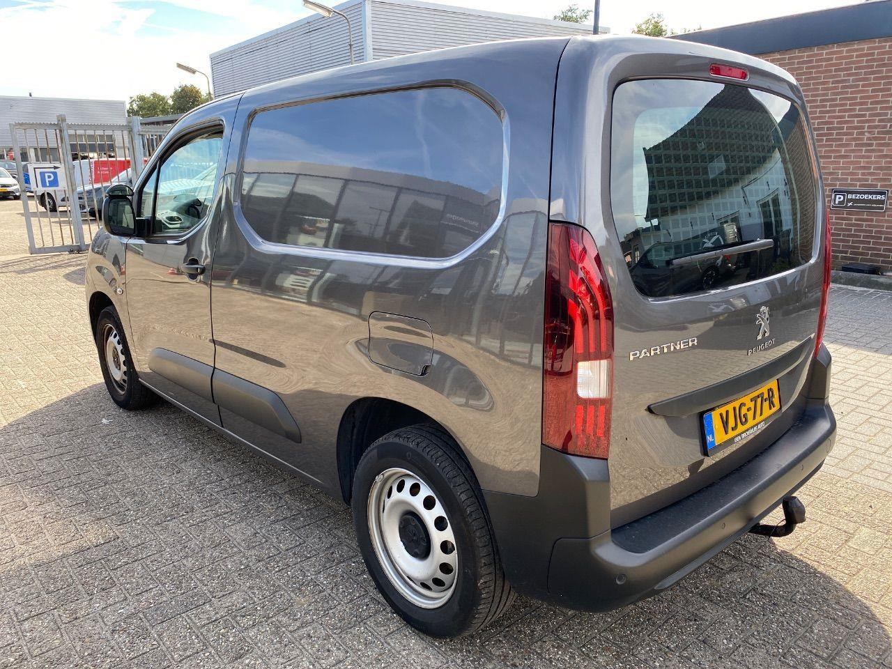 Peugeot Partner 1.5 BlueHDI Premium | 2021 | 120.223 km | Automaat | VJG77R | NAP: Logisch - Other machinery: picture 3 Peugeot Partner 1.5 BlueHDI Premium | 2021 | 120.223 km | Automaat | VJG77R | NAP: Logisch - Other machinery: picture 3