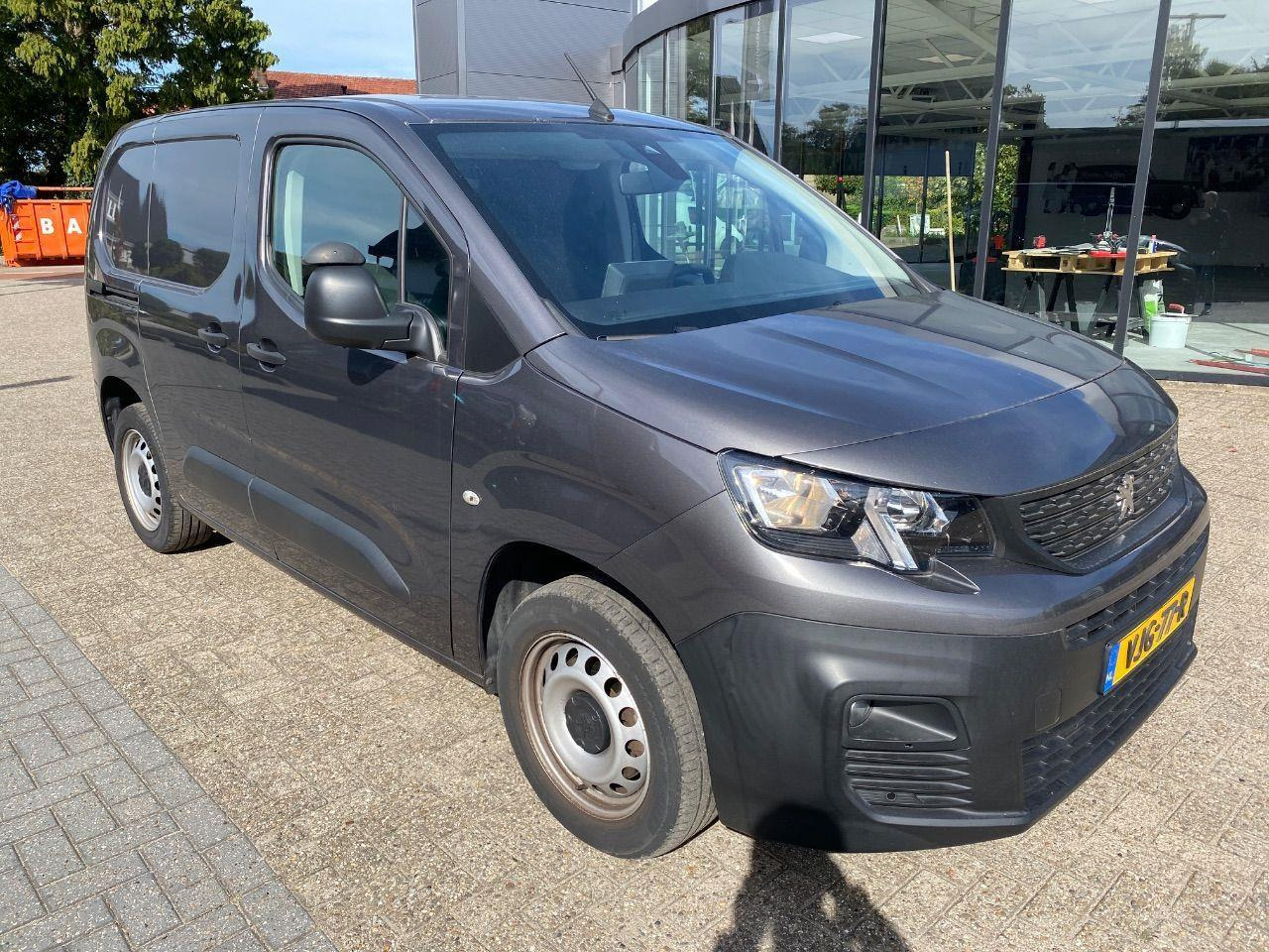 Peugeot Partner 1.5 BlueHDI Premium | 2021 | 120.223 km | Automaat | VJG77R | NAP: Logisch - Other machinery: picture 2 Peugeot Partner 1.5 BlueHDI Premium | 2021 | 120.223 km | Automaat | VJG77R | NAP: Logisch - Other machinery: picture 2