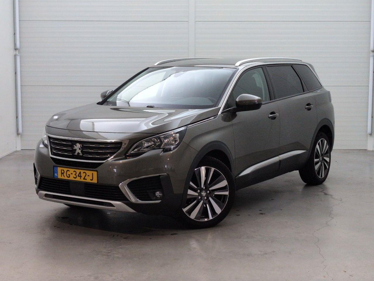 Peugeot 5008 1.2 PureTech Blue Lease Premium | 2017 | 209.831 km | RG342J | NAP: Logisch - SUV: picture 1 Peugeot 5008 1.2 PureTech Blue Lease Premium | 2017 | 209.831 km | RG342J | NAP: Logisch - SUV: picture 1