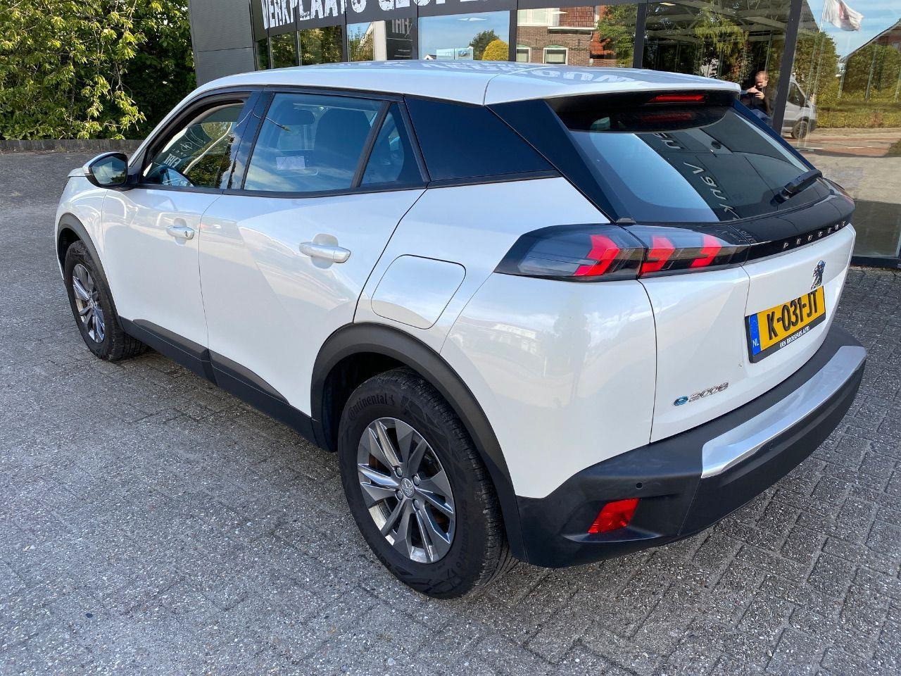 Peugeot e - 2008 EV Active Pack 50 kWh | 2020 | 87.024 km | Automaat | K031JT | NAP: Logisch - SUV: picture 3 Peugeot e - 2008 EV Active Pack 50 kWh | 2020 | 87.024 km | Automaat | K031JT | NAP: Logisch - SUV: picture 3