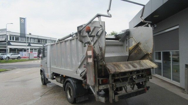 Mercedes-Benz Vario 818 D Müllsammelfahrzeug - Garbage truck: picture 5 Mercedes-Benz Vario 818 D Müllsammelfahrzeug - Garbage truck: picture 5