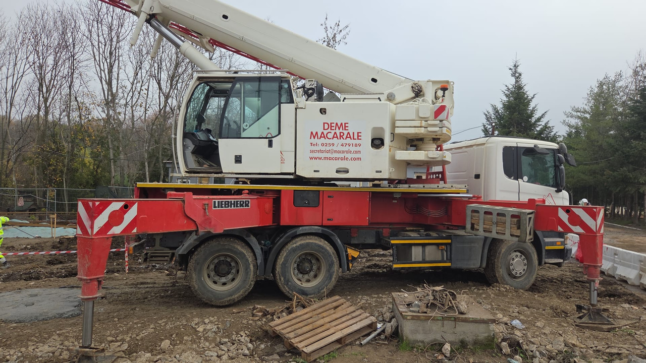 LIEBHERR LTF1035 - Mobile crane: picture 1 LIEBHERR LTF1035 - Mobile crane: picture 1