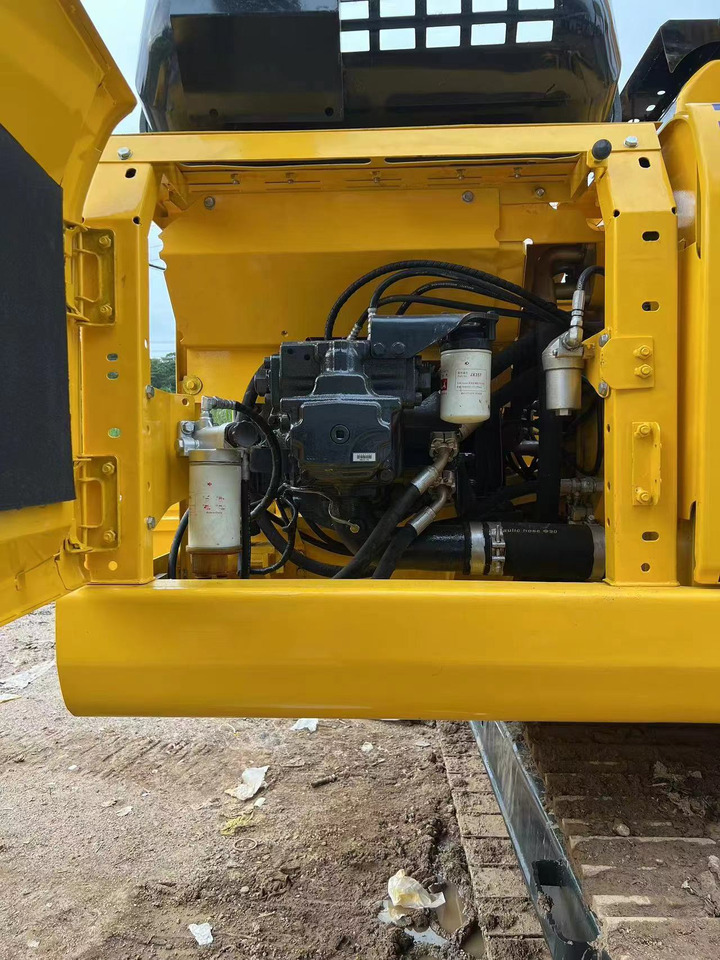 New Crawler excavator Komatsu PC200-7: picture 7