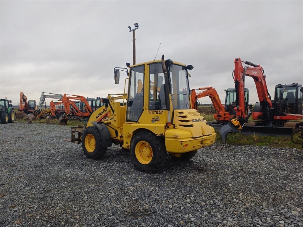 Komatsu WB70A Pyöräkuormaaja - Wheel loader: picture 3 Komatsu WB70A Pyöräkuormaaja - Wheel loader: picture 3