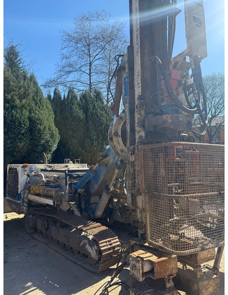 Soilmec SM 401 - Drilling rig: picture 1 Soilmec SM 401 - Drilling rig: picture 1