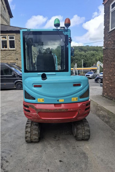 Takeuchi TB230 - Mini excavator: picture 1 Takeuchi TB230 - Mini excavator: picture 1