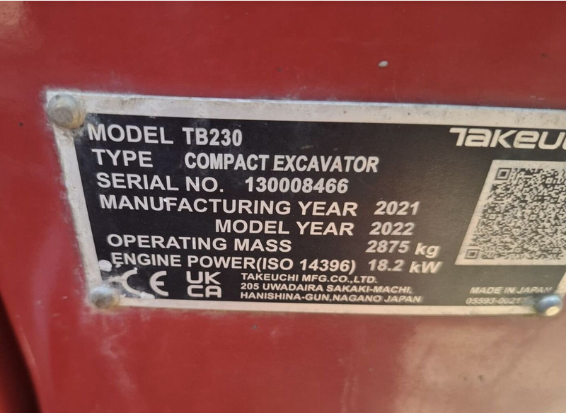 Mini excavator Takeuchi TB230: picture 7