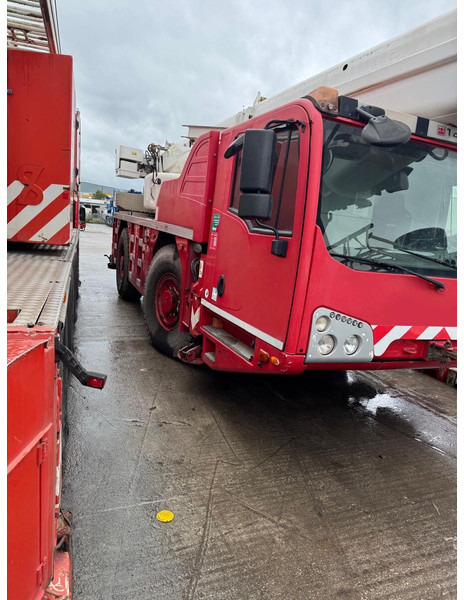 Terex AC40 - All terrain crane: picture 3 Terex AC40 - All terrain crane: picture 3