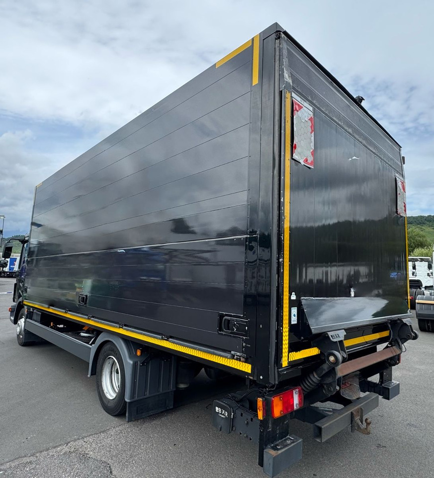 MAN TGL 12.220/LBW/Klima/Navi/2xAHK - Beverage truck: picture 2 MAN TGL 12.220/LBW/Klima/Navi/2xAHK - Beverage truck: picture 2